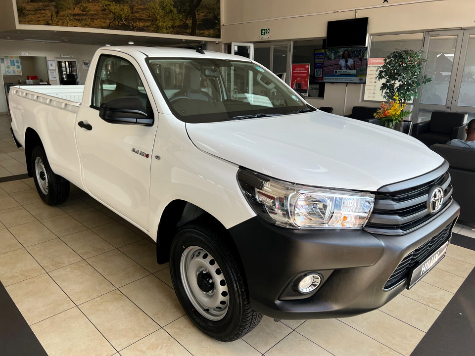 TOYOTA HILUX 2.4 GD-6 SR 4X4 P/U S/C, image 1