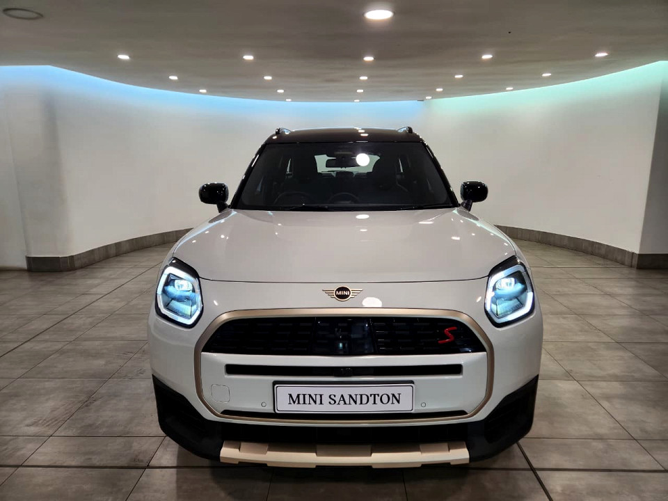 MINI COOPER COUNTRYMAN S ALL4 (U25), image 2