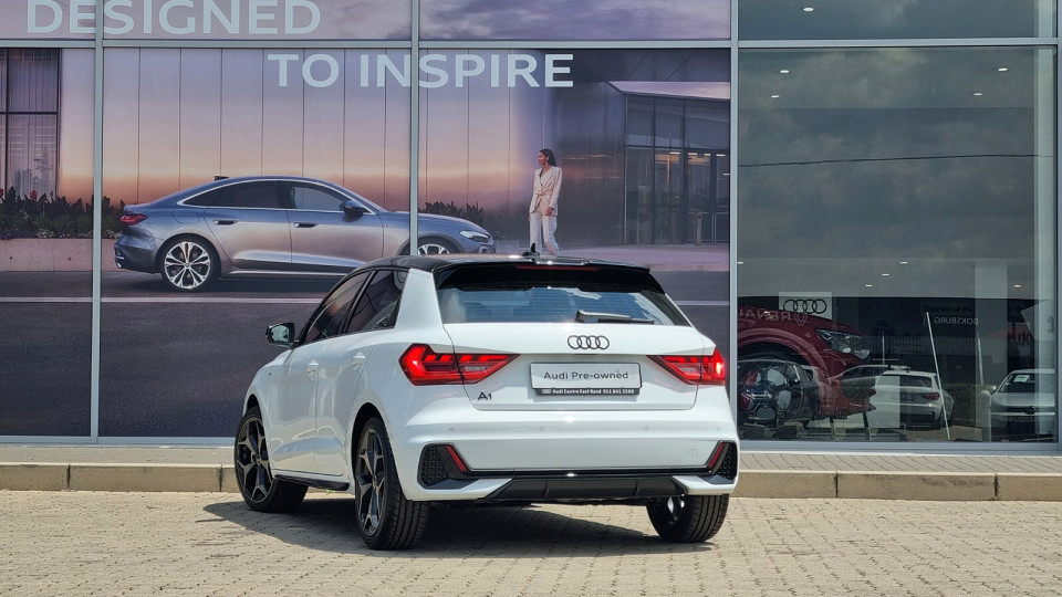 AUDI A1 SPORTBACK 30 TFSI BLACK EDITION S-TRONIC, image 2