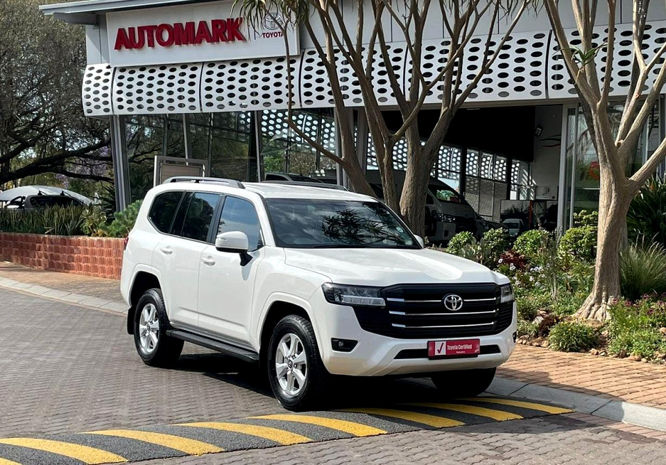 TOYOTA LANDCRUISER 300 V6 3.3D GX-R, image 1