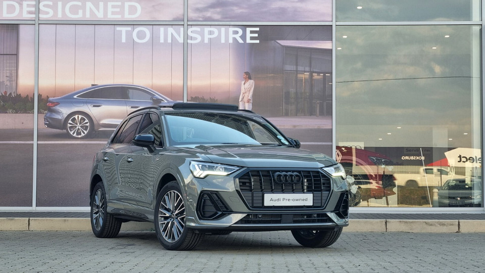 AUDI Q3 35 TFSI STRONIC BLACK EDITION, image 1