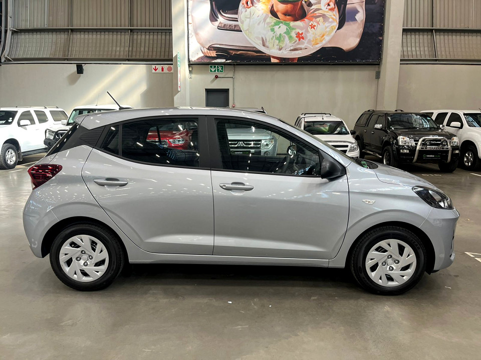 HYUNDAI GRAND i10 1.0 MOTION, image 2