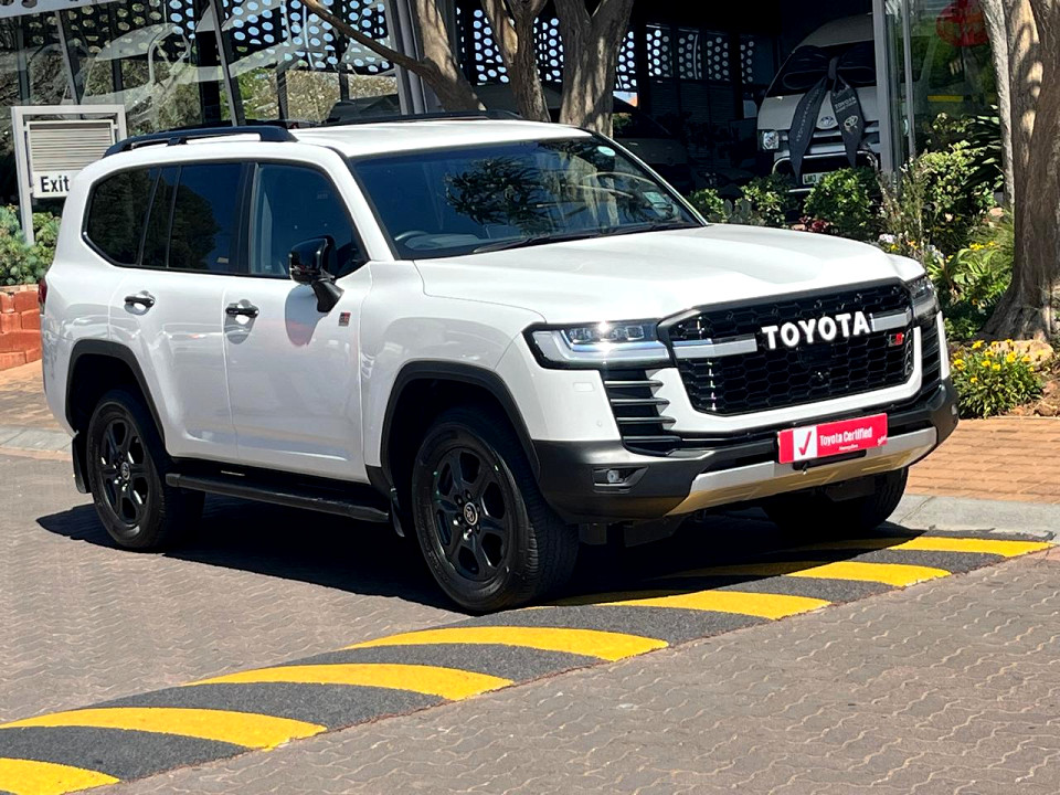 TOYOTA LANDCRUISER 300 V6 3.3D GR-S, image 2