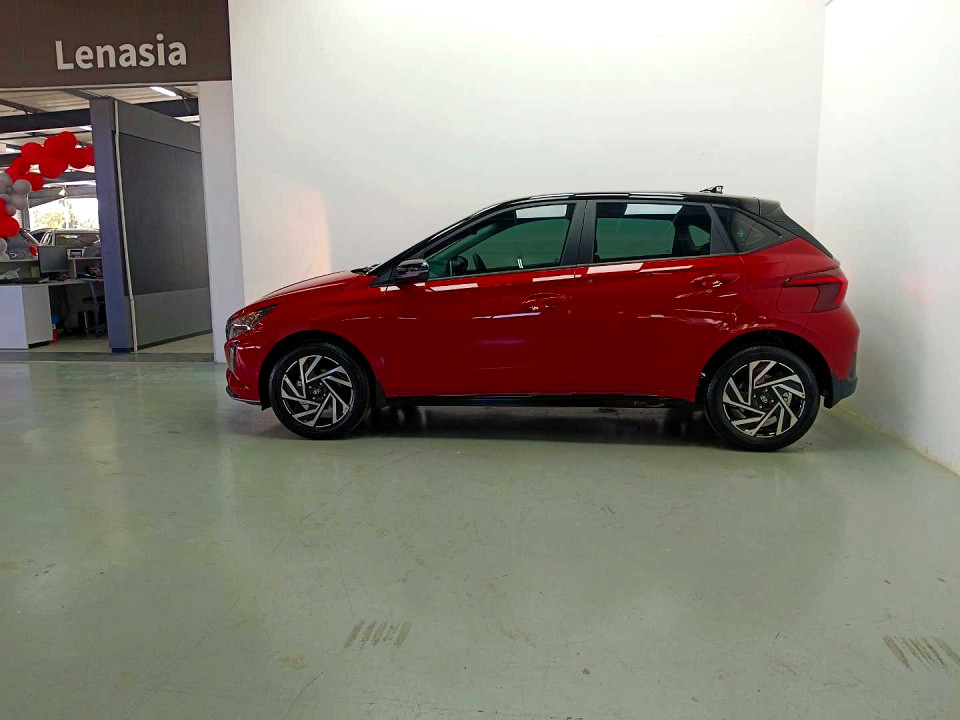 HYUNDAI I20 1.4 EXECUTIVE A/T, image 2