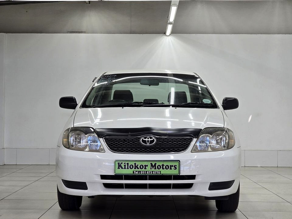 TOYOTA COROLLA 140i GLE, image 2