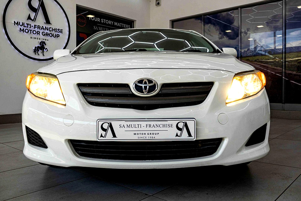 TOYOTA COROLLA 1.6 PROFESSIONAL, image 2