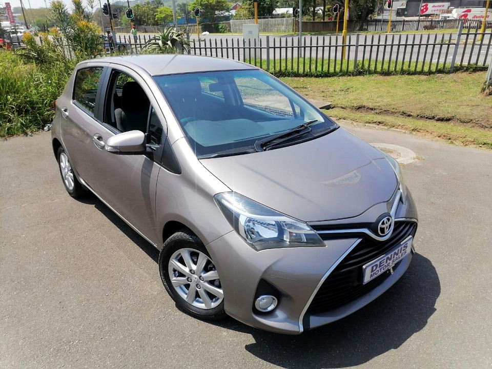 Toyota Yaris 1.3 auto, image 2