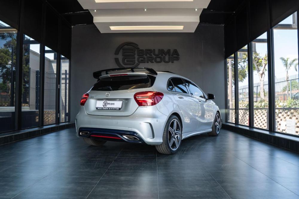 Mercedes-Benz A250 AMG Line, image 2