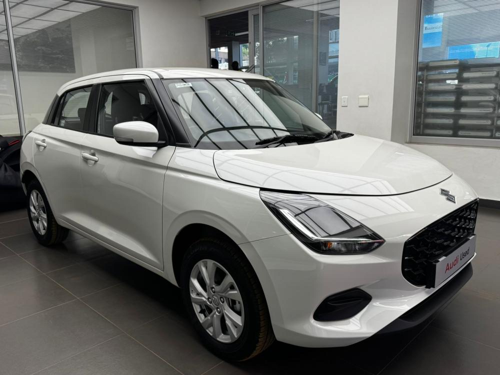 Suzuki Swift 1.2 GL+ CVT, image 2