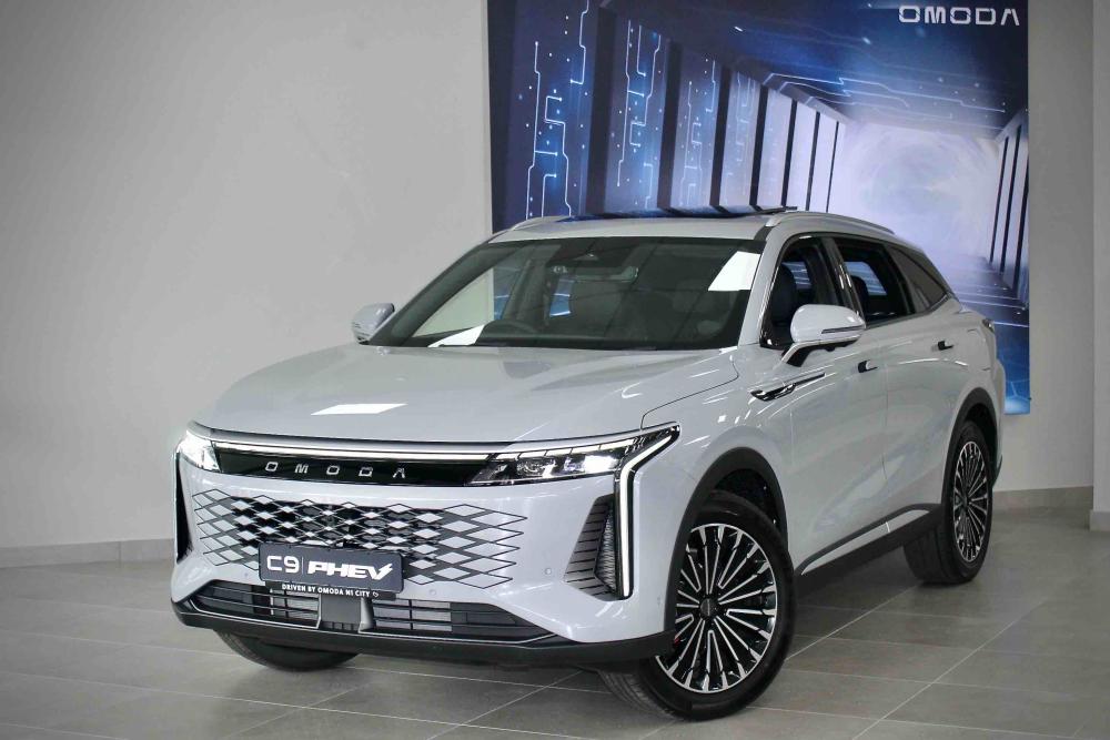 OMODA C9 1.5T AWD PHEV, image 1