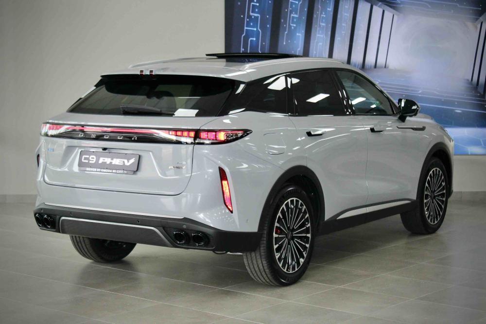 OMODA C9 1.5T AWD PHEV, image 2