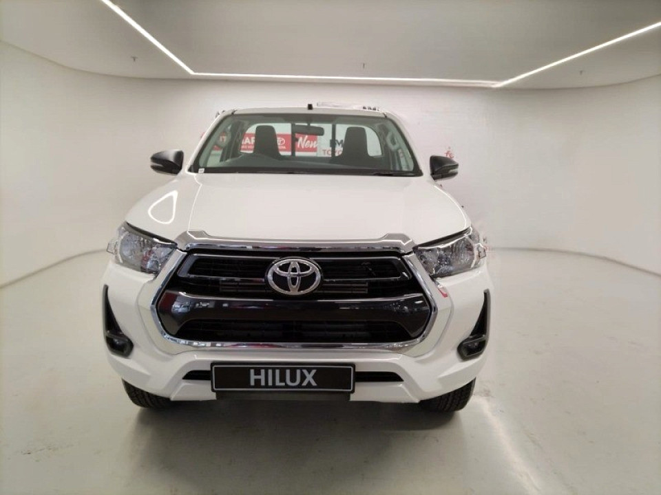 TOYOTA HILUX 2.4 GD-6 RB RAIDER P/U S/C, image 2