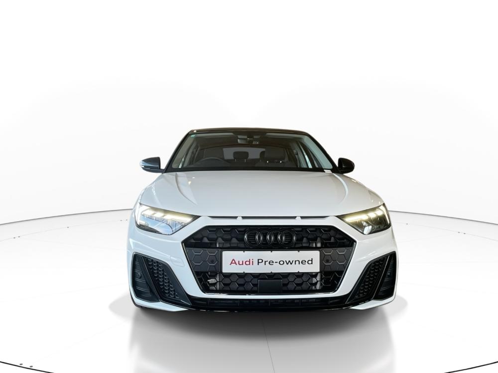 Audi A1 Sportback Black Edition 30 TFSI S tronic, image 2