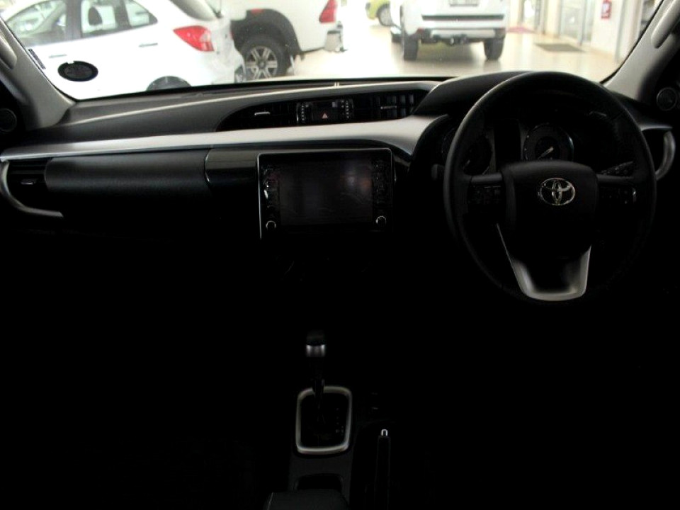 TOYOTA HILUX 2.8 GD-6 RB RAIDER A/T P/U S/C, image 2