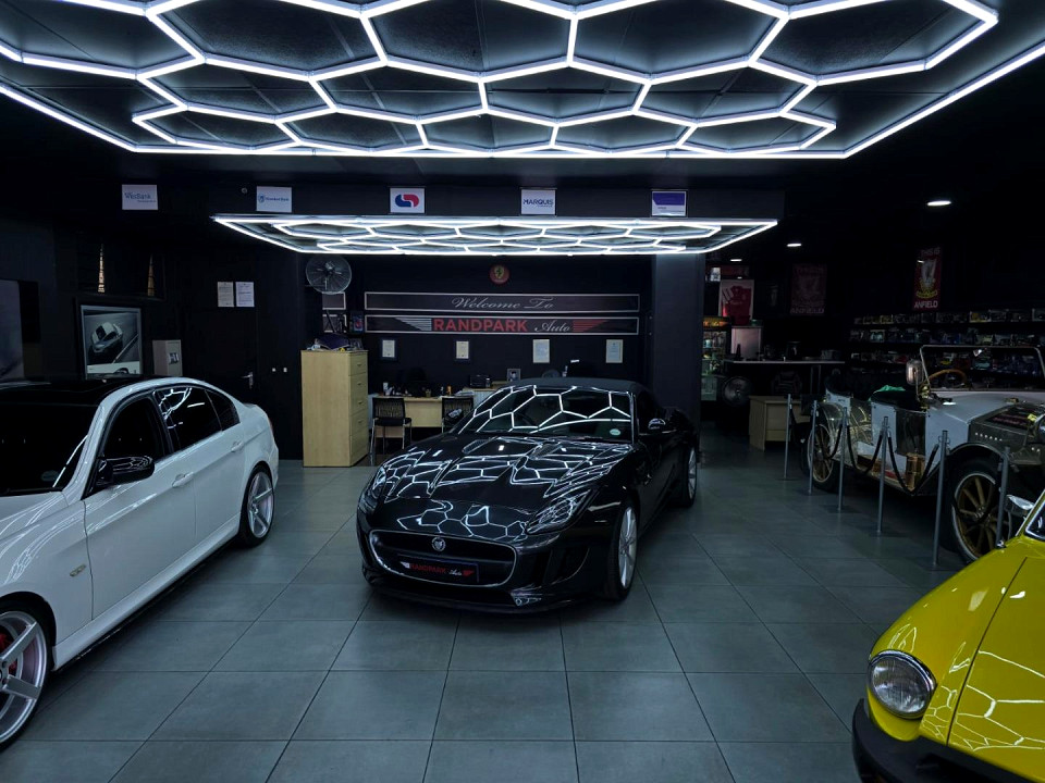 JAGUAR F-TYPE 3.0 V6 CONVERT, image 2