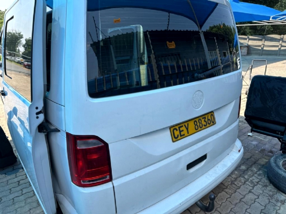 VOLKSWAGEN T6 KOMBI 2.0 TDi (TRENDLINE), image 2