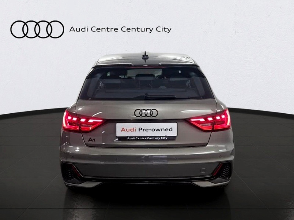 AUDI A1 SPORTBACK 30 TFSI BLACK EDITION S-TRONIC, image 2