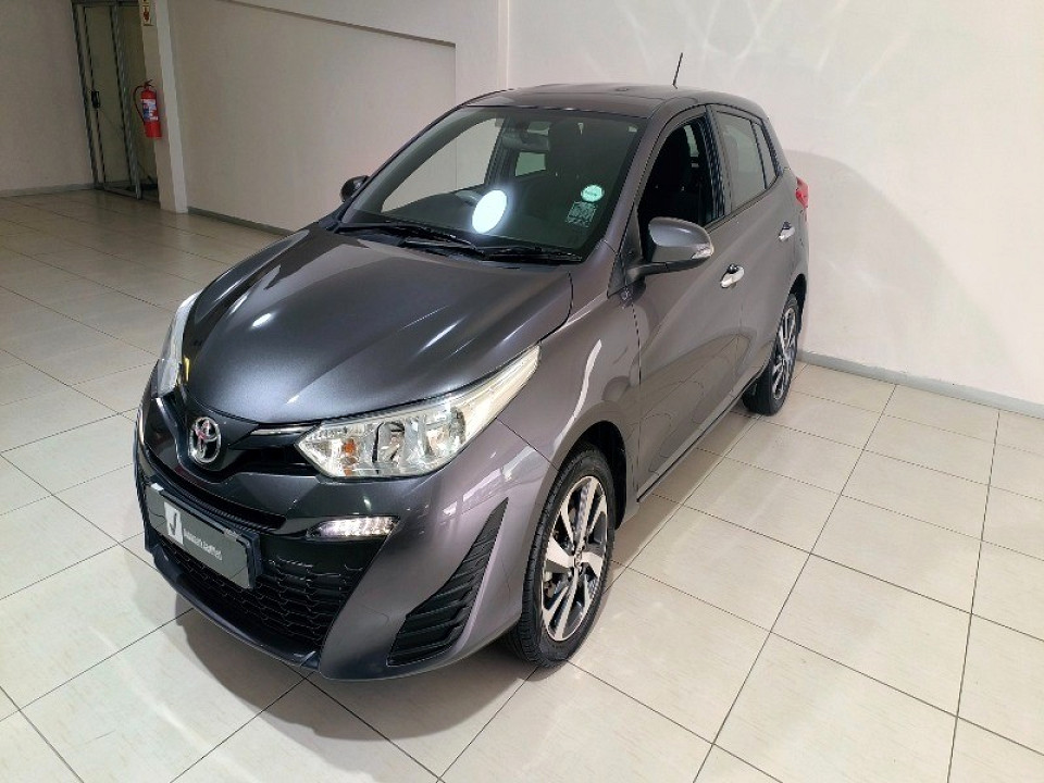 TOYOTA YARIS 1.5 XS CVT 5Dr, image 1