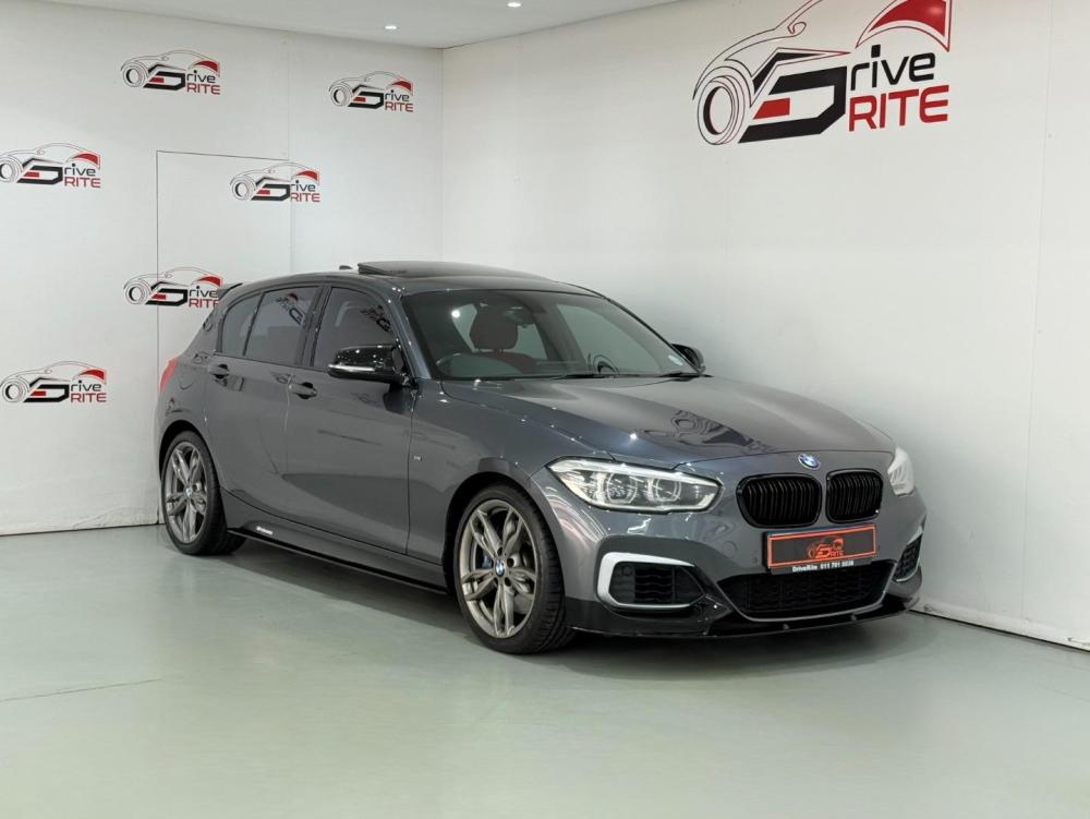 BMW M140i 5-door Edition Shadow Sports-Auto, image 1