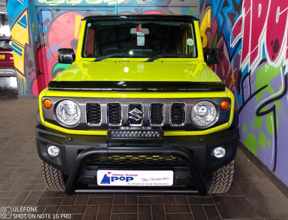 Suzuki Jimny 1.5 GLX Auto 5Dr, image 2