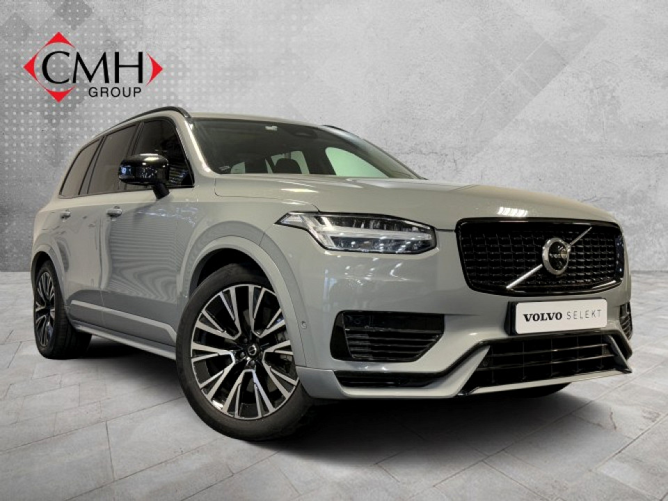 VOLVO XC90 B5 MOMENTUM AWD, image 1