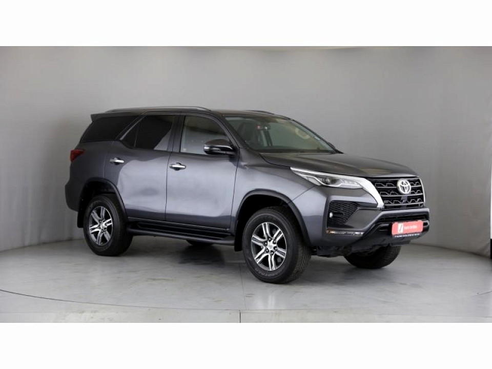 TOYOTA FORTUNER 2.4GD-6 4X4 A/T, image 1