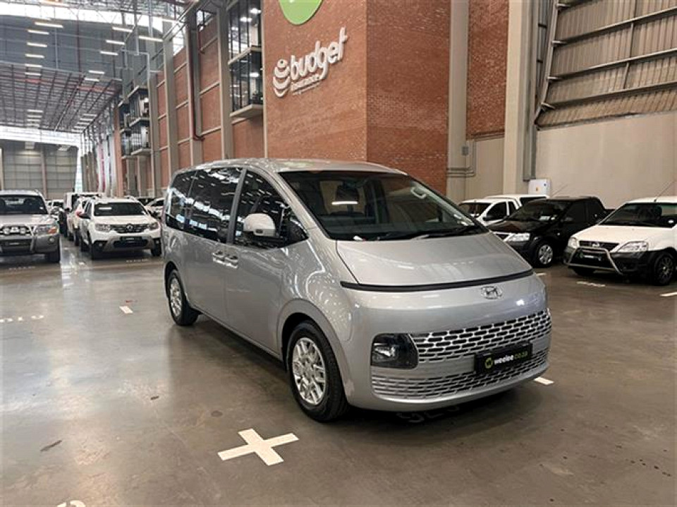 HYUNDAI STARIA 2.2D MULTICAB A/T (5 SEAT), image 2