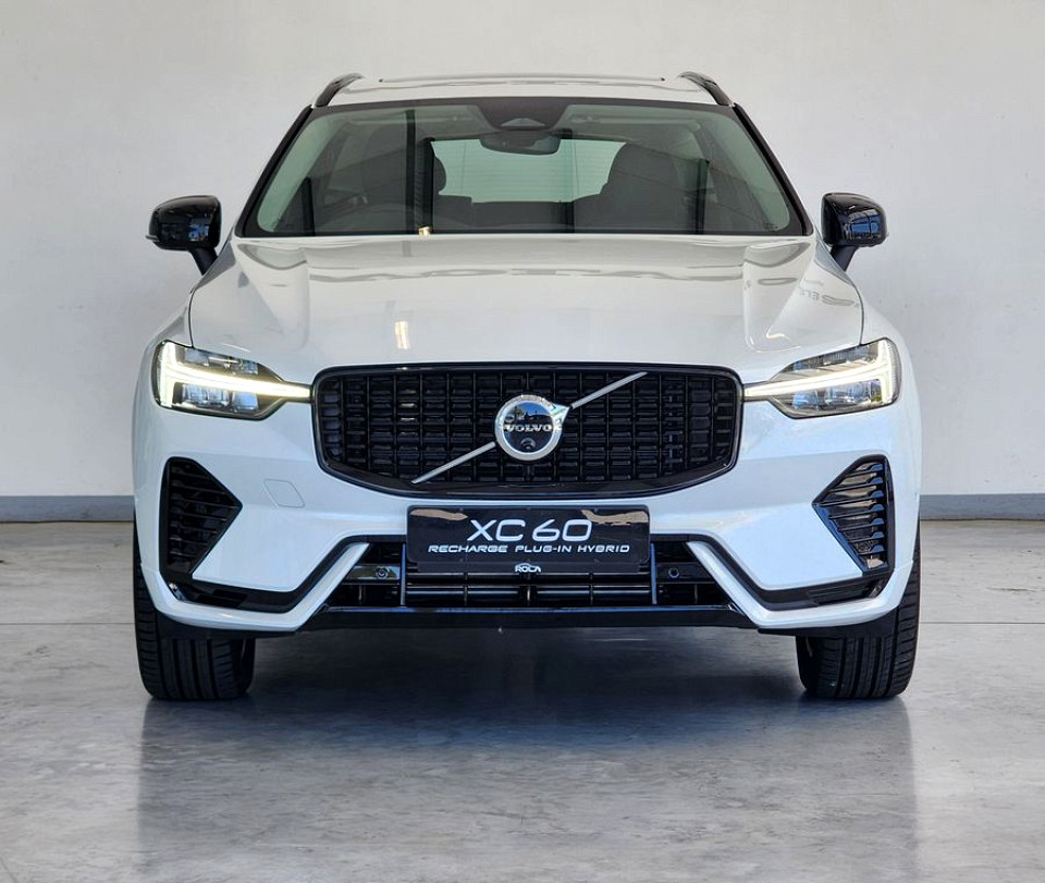 VOLVO XC60 T8 TWIN ENGINE R-DESIGN AWD, image 2