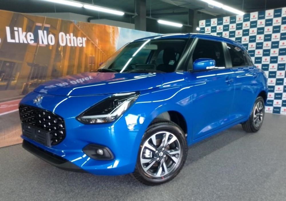 Suzuki Swift 1.2 GLX CVT, image 2