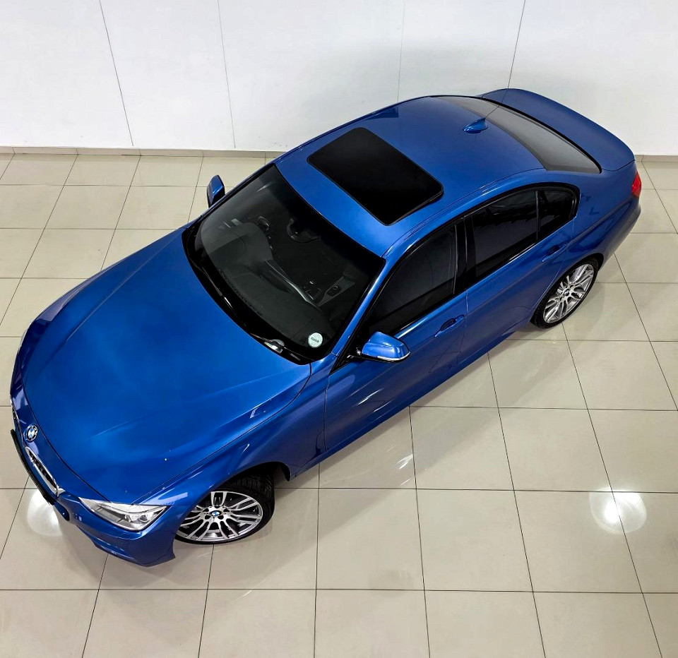 BMW 320i M Sport auto, image 2