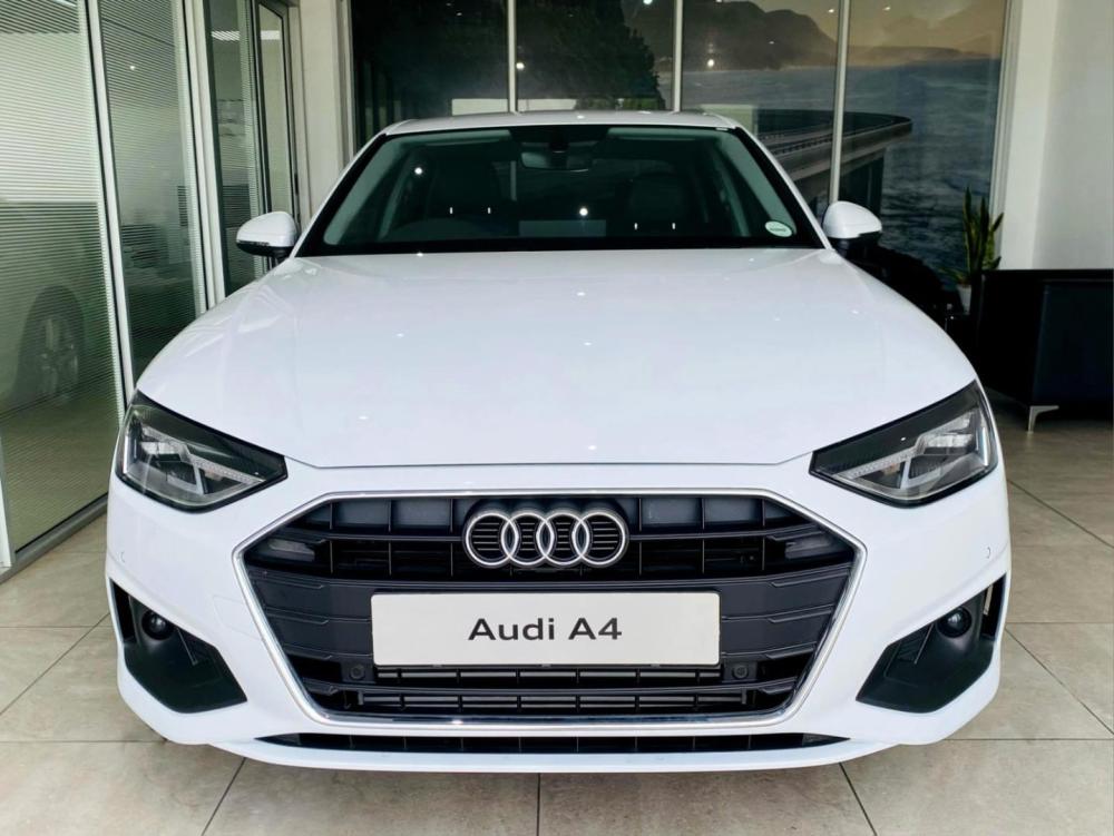 Audi A4 S Tronic 35 TFSI, image 2
