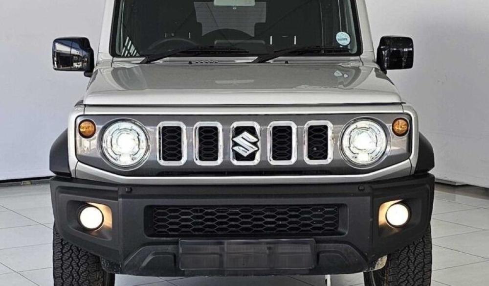 Suzuki Jimny 1.5 GLX Auto 5Dr, image 1