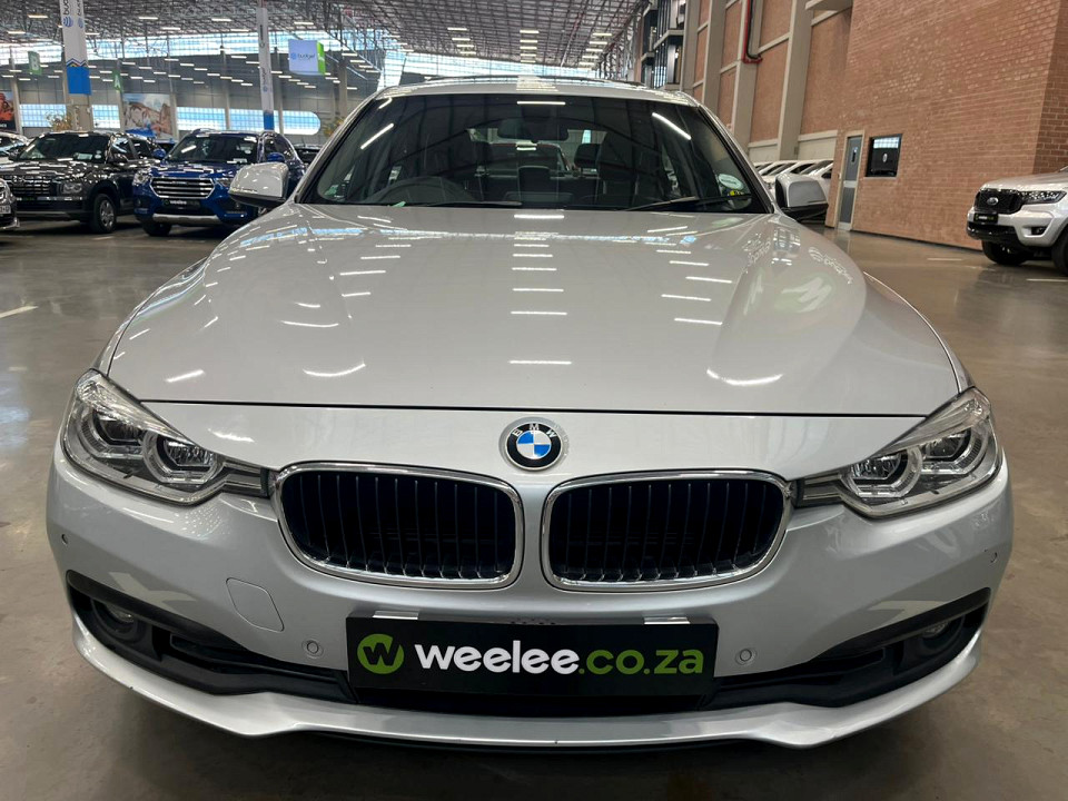 BMW 318i A/T (F30), image 2