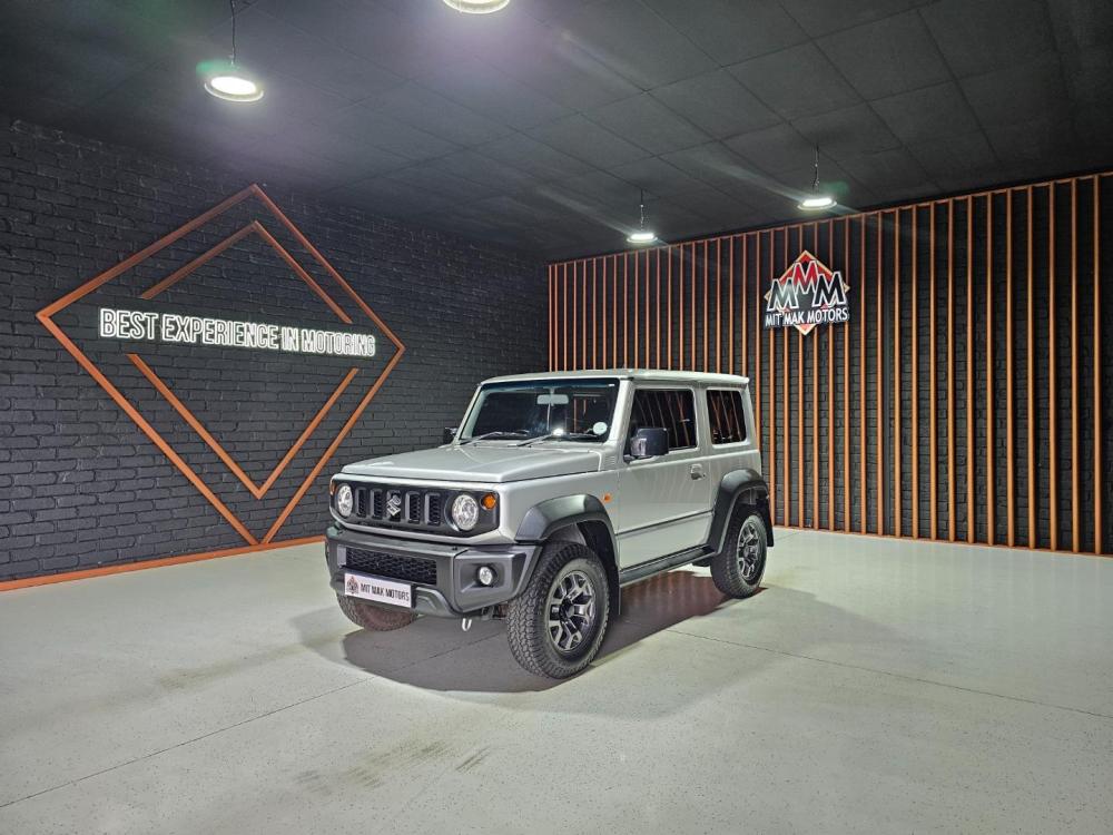 Suzuki Jimny 1.5 GLX, image 1