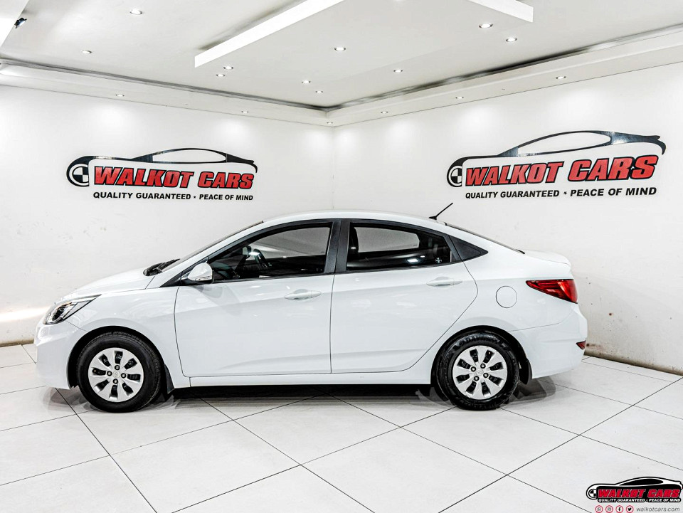 HYUNDAI ACCENT 1.6 GLS/FLUID A/T, image 2