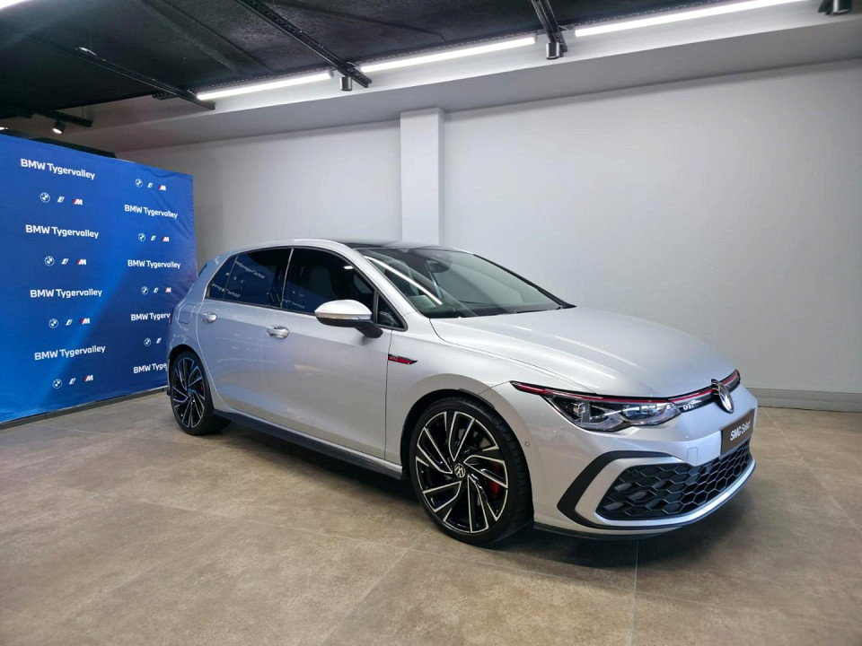 Volkswagen Golf 8 GTi  2.0 TSI DSG, image 1