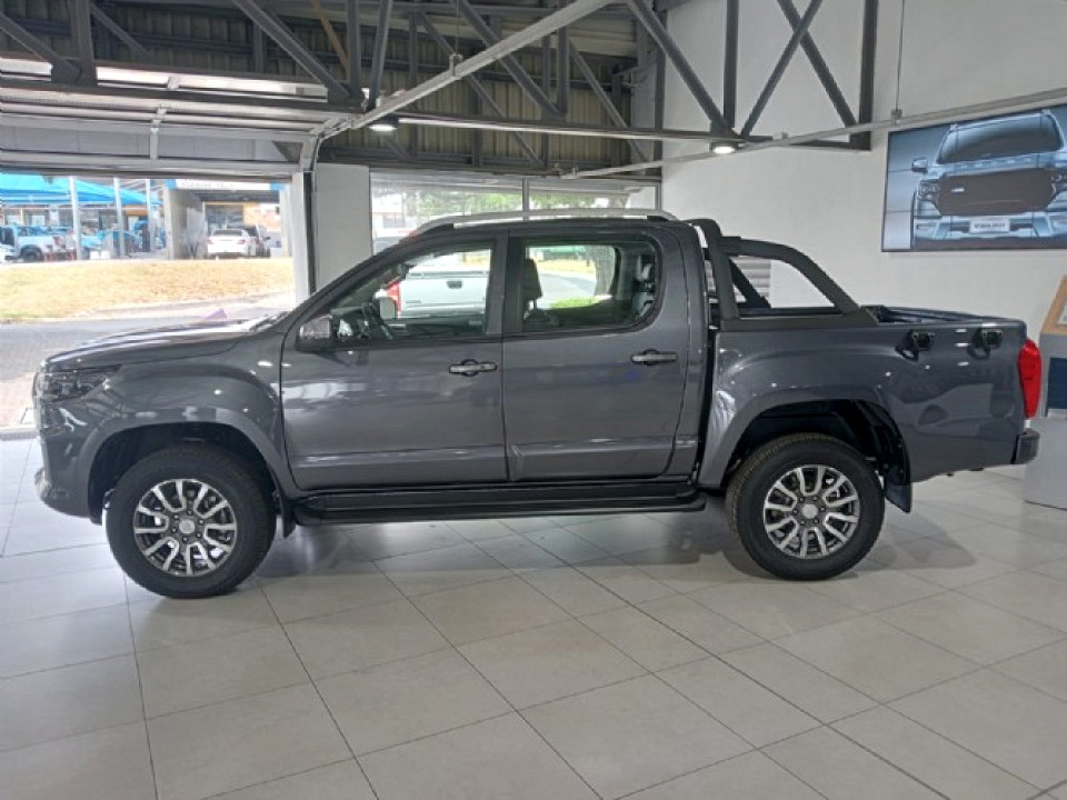 FOTON TUNLAND 2.0T G7 EXALTED 4X4 A/T P/U D/C, image 2