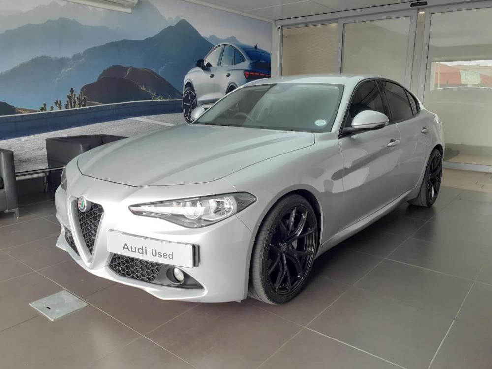 ALFA ROMEO GIULIA 2.0T, image 1