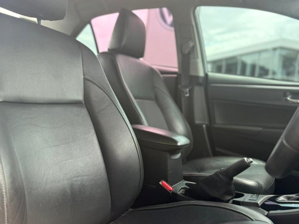 TOYOTA COROLLA QUEST 1.8 EXCLUSIVE CVT, image 2