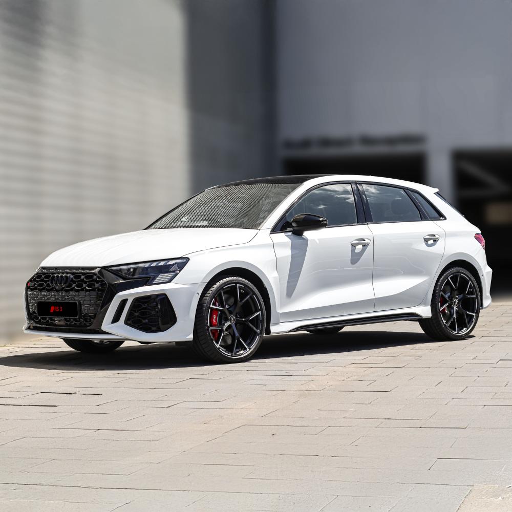 Audi RS3 Sportback quattro S Tronic, image 2