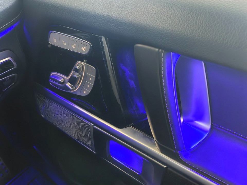 Mercedes-Benz G400d, image 2