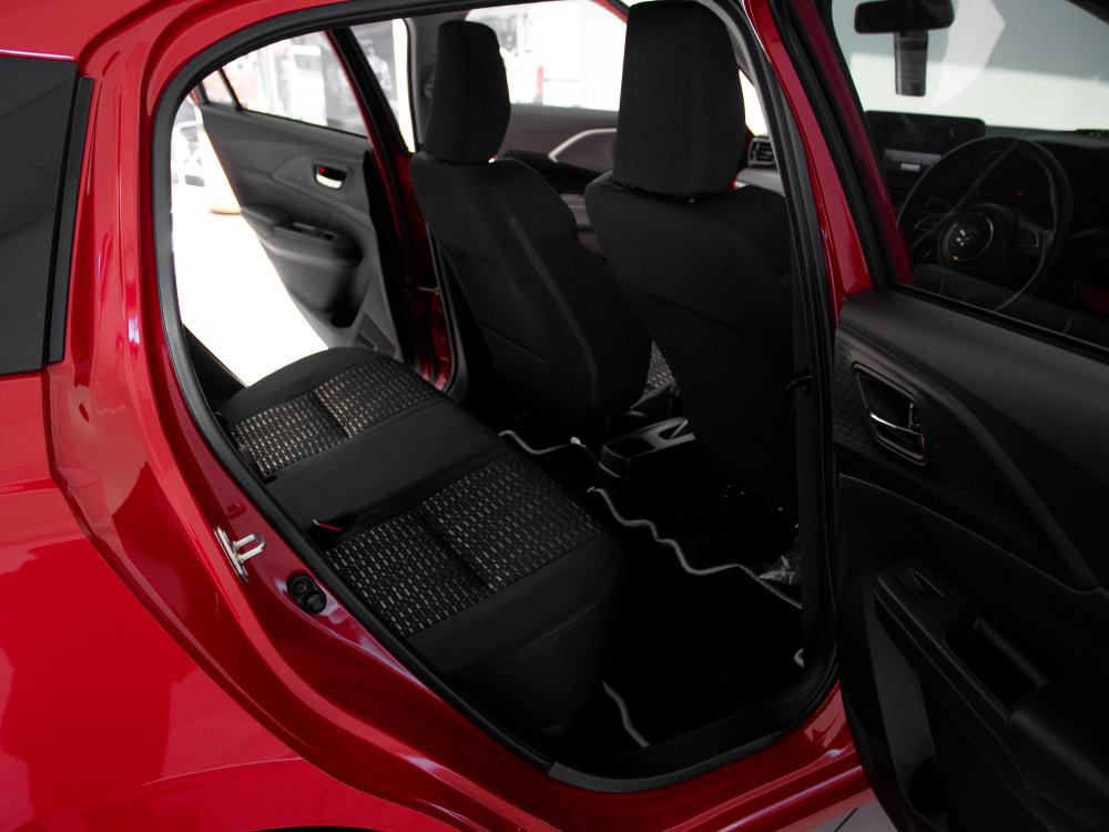 Suzuki Swift 1.2 GL+ CVT, image 2