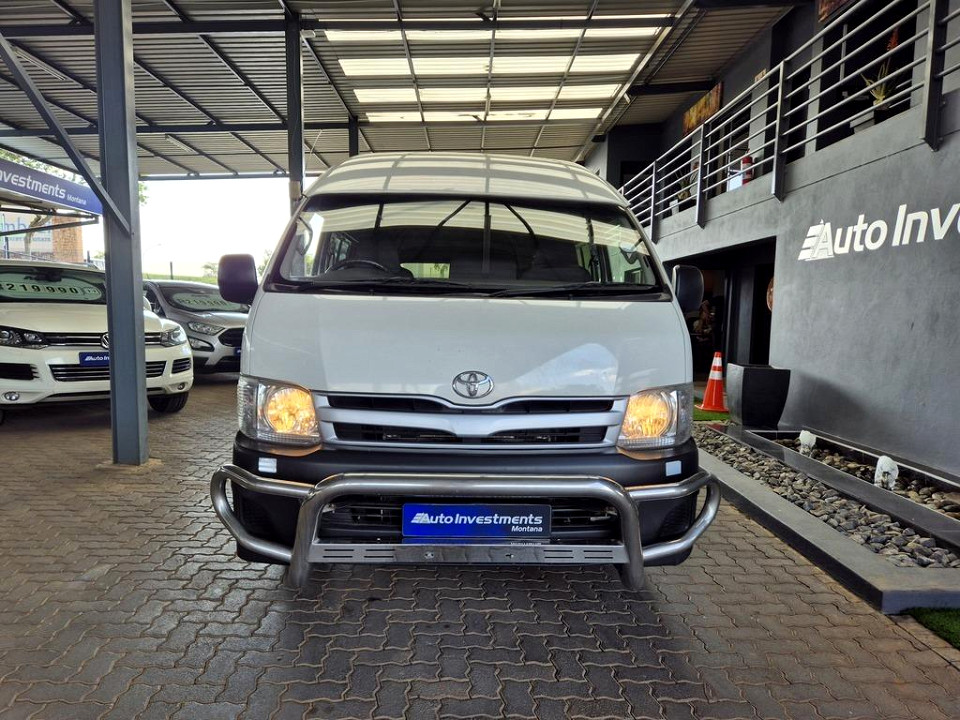 TOYOTA QUANTUM 2.5 D-4D LWB F/C P/V, image 2