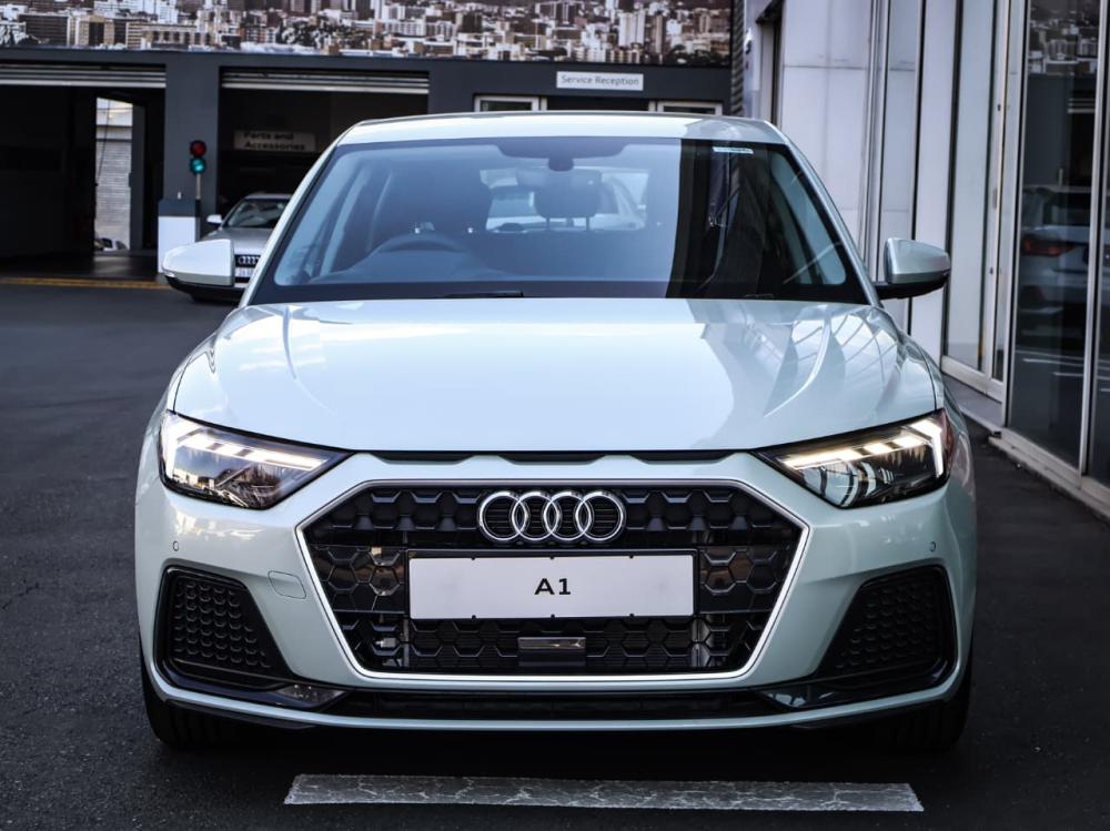 Audi A1 Sportback Advanced 30 TFSI S tronic, image 2