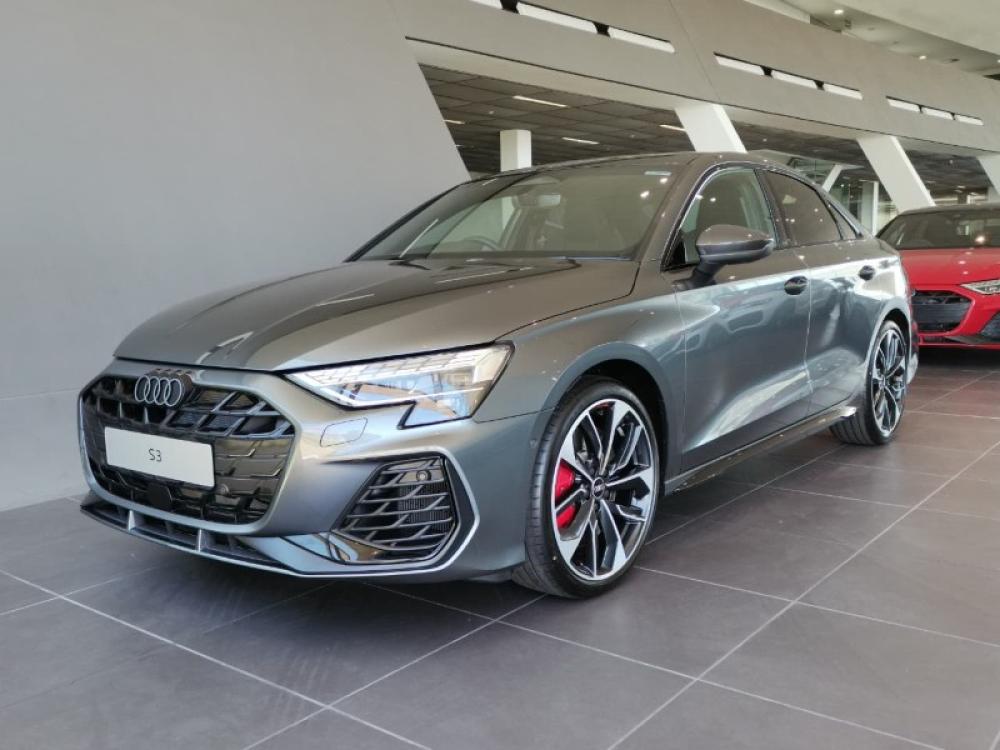Audi S3 Sedan TFSI quattro S tronic, image 1