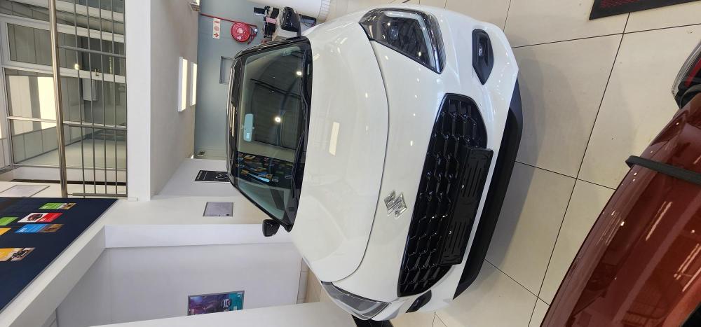 Suzuki Swift 1.2 GLX MT, image 1