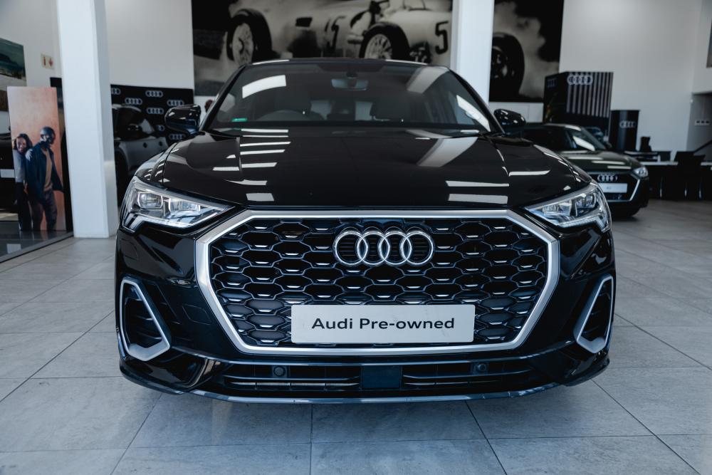 Audi Q3 Sportback 35 TFSI S Tronic S Line, image 2