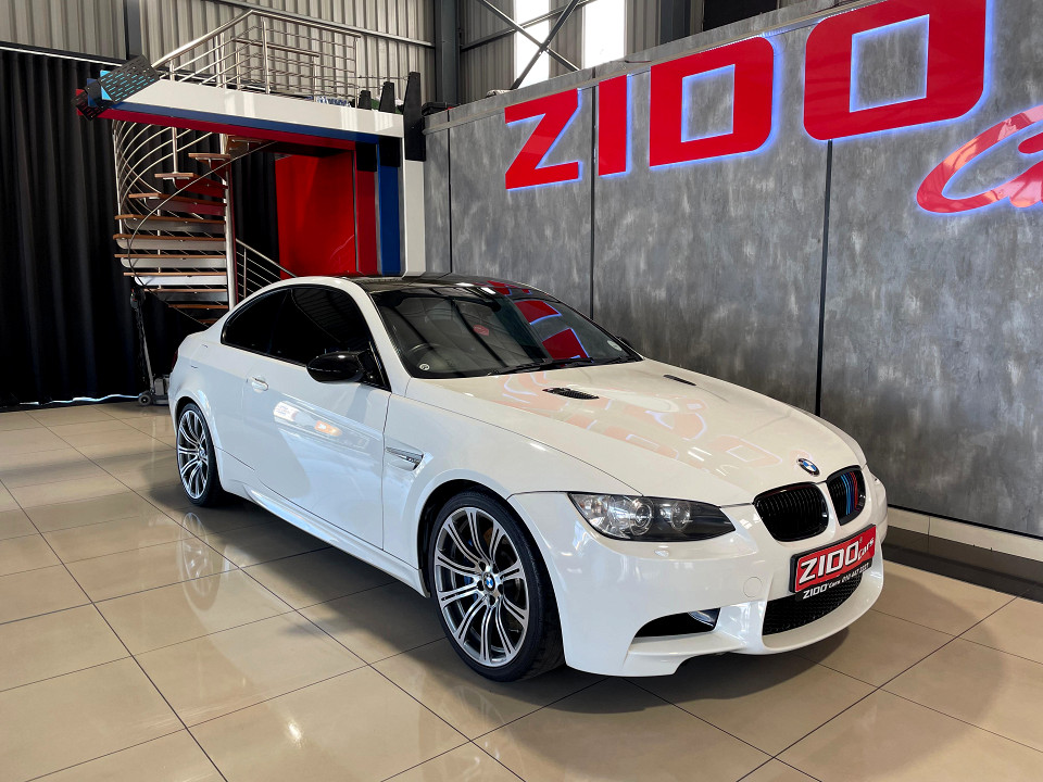 BMW M3 COUPE, image 2