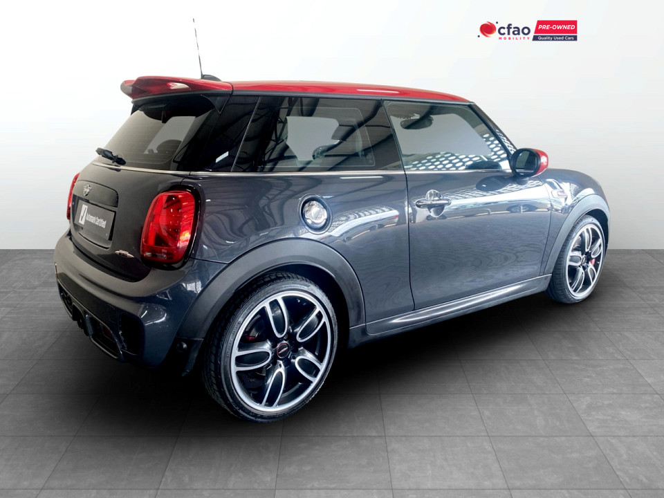 MINI John Cooper Works Hatch 3-door sports-auto, image 2