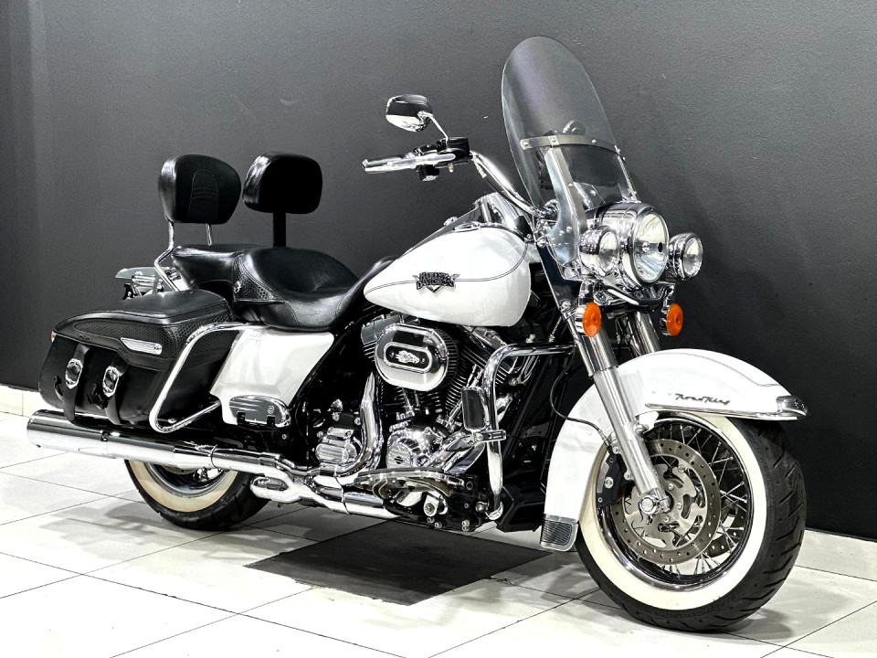 HARLEY-DAVIDSON Touring Road King Classic, image 2